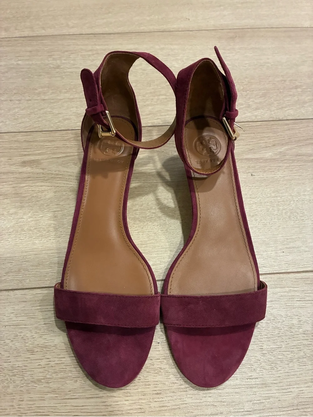 Tory Burch Women’s Savannah Sandals Suede Wedge Heel Purple Size 8